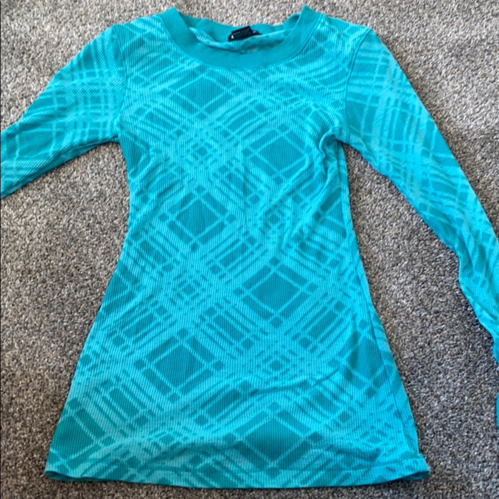 Long sleeve tight fit top